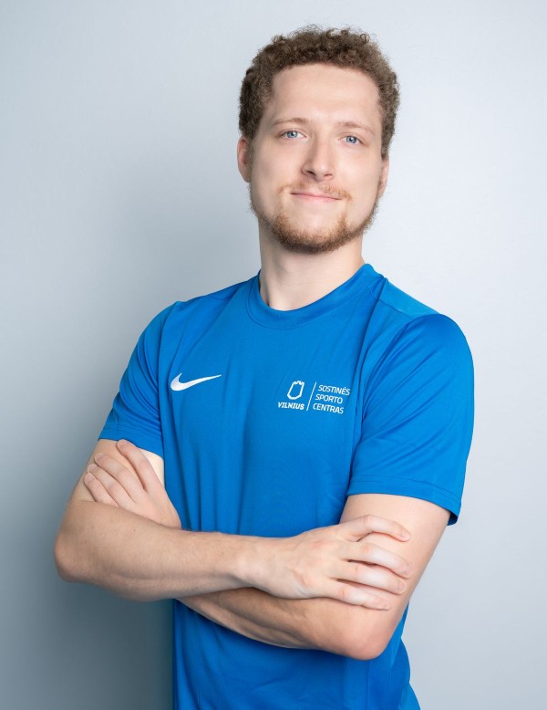 Ainis Želionis